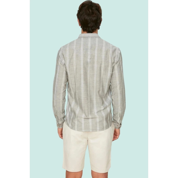 Erkek Slim Fit İnce Çizgili Gömlek Yaka Düğmeli Uzun Kollu Günlük Yaz Aylarının Vazgeçilmezi