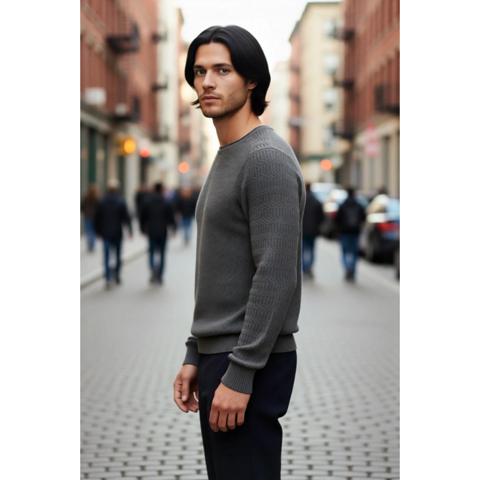 Erkek Uzun Kollu Fitted Kesim Basic Dokulu Triko Kazak Soğuk Havalarda Tarz Sahibi Görünüm
