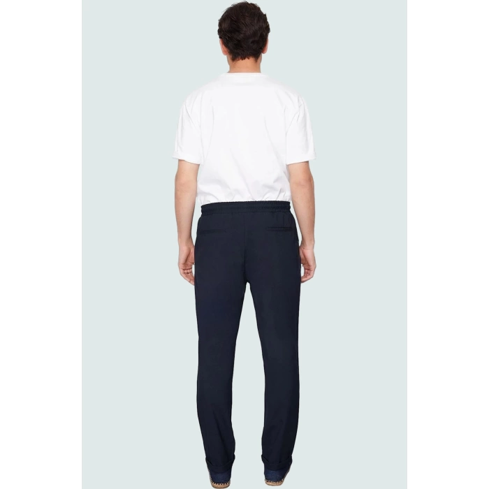 Erkek Viskoz Karışımlı İnce Dokuma Pantolon Dar Paça Slim Fit Model Yaz Aylarının Vazgeçilmezi