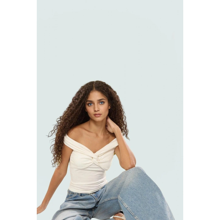 Fitted Crop Bluz Renk Carmen Yaka 97% Viskoz Yazlık Şık Görünüm Uzun Ömürlü