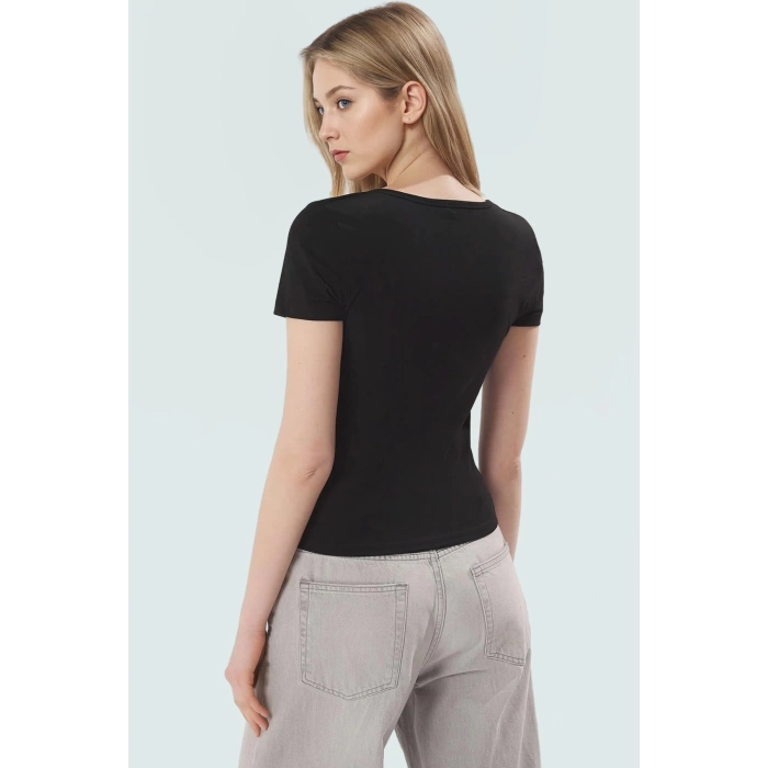 Fitted Kalıp Kısa Kollu Bluz Likralı Penye Yazlık Trend Tasarım Uzun Ömürlü Şık Görünüm