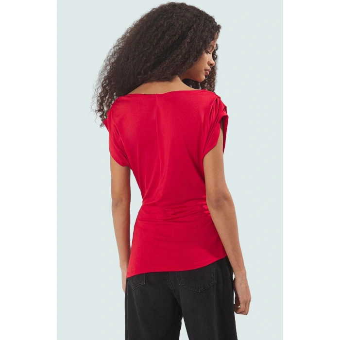 Fitted Kısa Kollu Örme Bluz Rahat Günlük Stil Zarifane Tasarım Konforlu Kesim