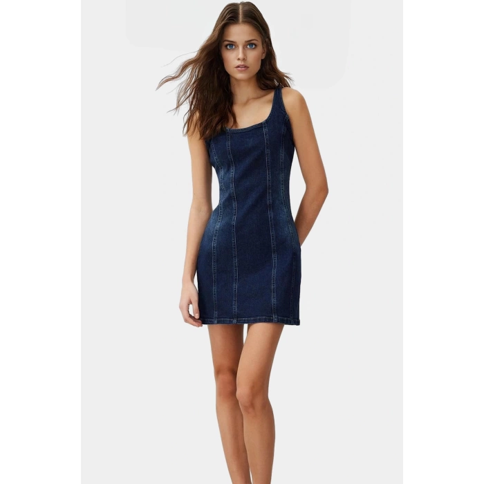 Fitted Mini Denim Elbise Bisiklet Yaka Comfort Kumaş Günlük Şıklık Şık Görünüm Konforlu Kesim