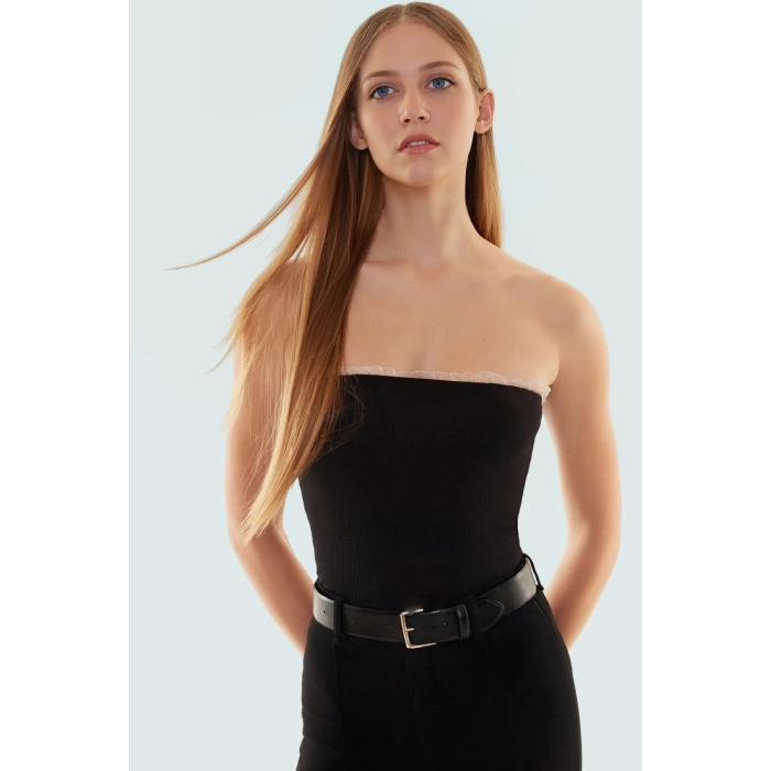 Fitted Örme Bluz Straplez Yaka Pamuklu Yazlık Rahat Ve Şık Yüksek Kalite Modern Stil