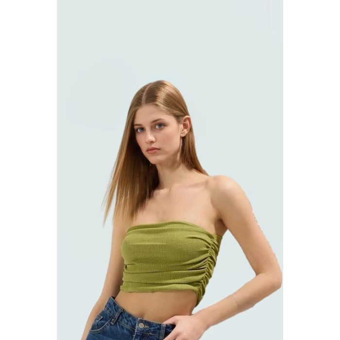 Fitted Straplez Crop Bluz Esnek Örme Kumaş Günlük Stil Özel Tasarım Konforlu Kesim Mükemmel Uyum