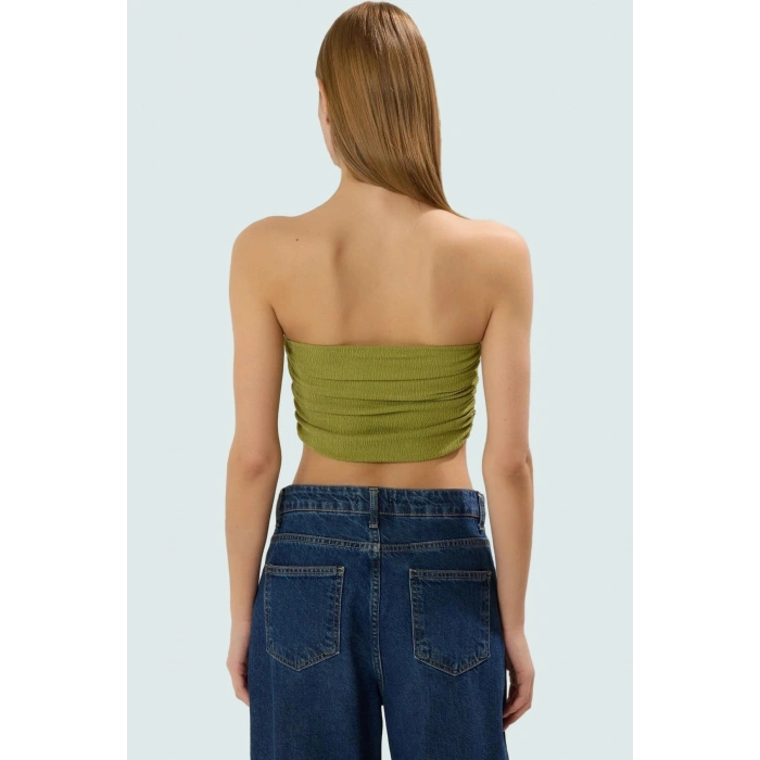 Fitted Straplez Crop Bluz Esnek Örme Kumaş Günlük Stil Özel Tasarım Konforlu Kesim Mükemmel Uyum