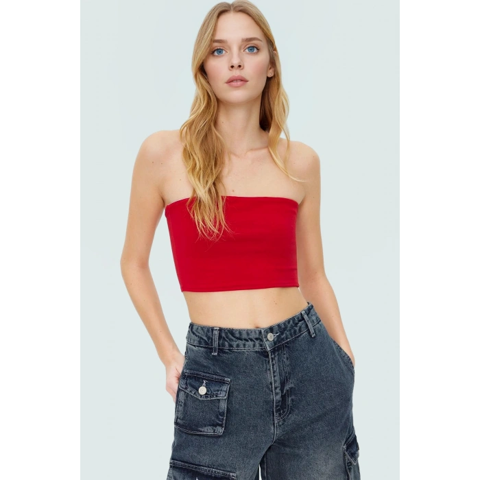 Fitted Straplez Yaka Crop Örme Bluz Rahat Günlük Stil Dayanıklı Malzeme Seçkin