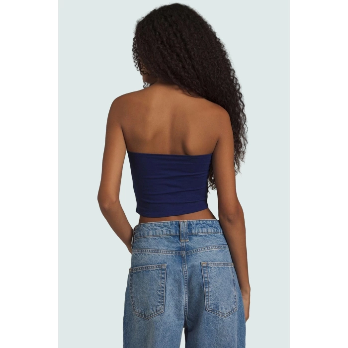 Fitted Straplez Yaka Crop Örme Bluz Rahat Günlük Stil Dayanıklı Malzeme Seçkin