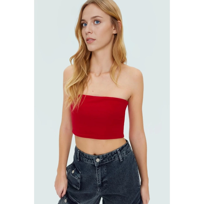 Fitted Straplez Yaka Crop Örme Bluz Rahat Günlük Stil Dayanıklı Malzeme Seçkin