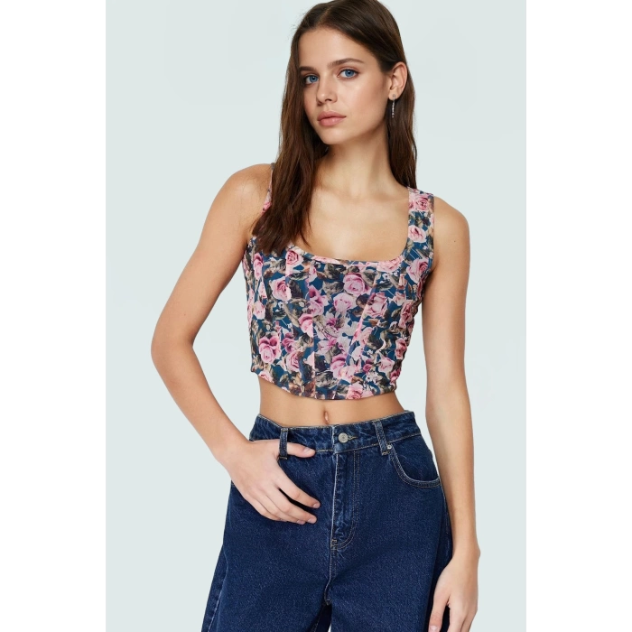 Fitted Tül Bluz Kare Yaka Kolsuz Çiçek Desenli Yazlık Konforlu Kesim Kaliteli İşçilik