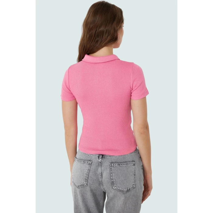 Fitted Vücut Oturan Fermuarlı Polo Yaka Kısa Kollu Bluz %70 Polyester Rahat Ve Şık