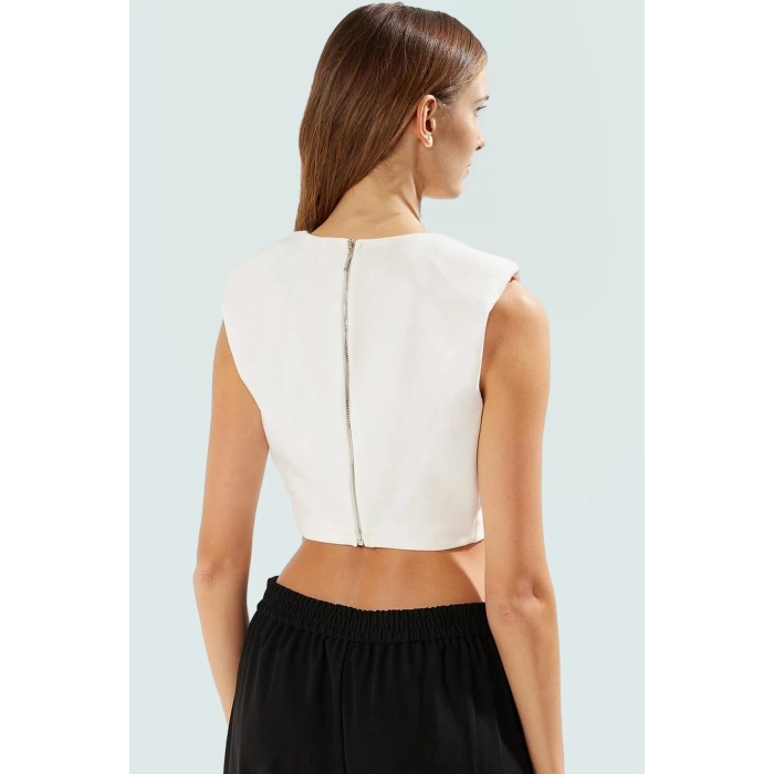 Fiyonklu Crop Bluz Kadın Yazlık Dokuma Basic Rahat Kullanım Şık Görünüm Özel Tasarım