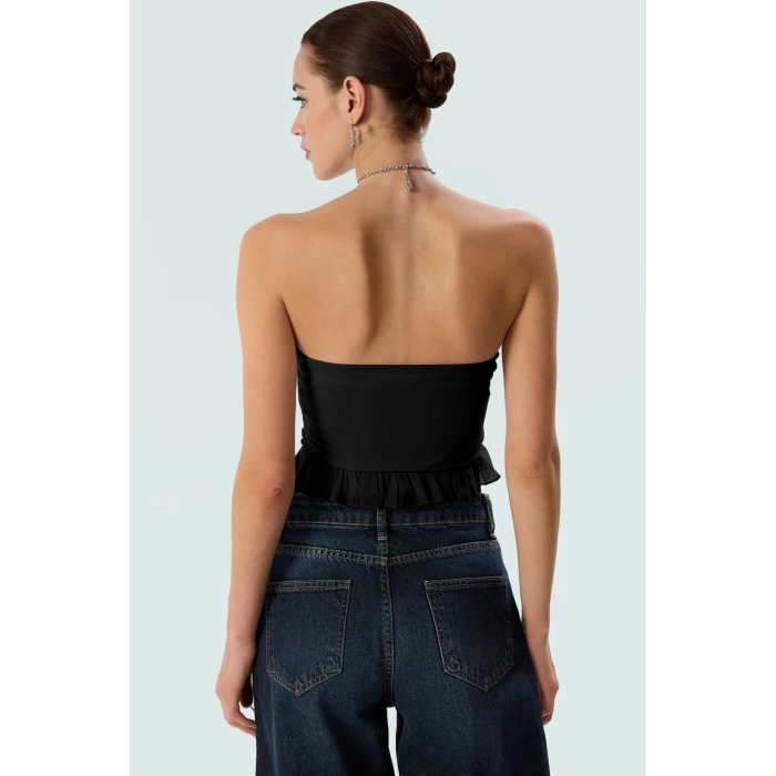 Halter Yaka Fitted Örme Bluz Krop Boy Yazlık Şık Tasarım Mükemmel Uyum Seçkin Malzeme