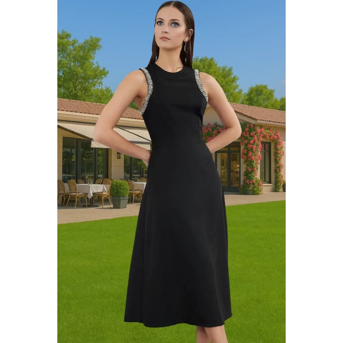 Halter Yaka Taş Detaylı Polyester Abiye Elbise Trend Tasarım Kaliteli İşçilik Özenle Seçilmiş