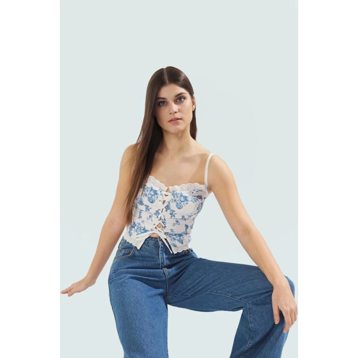 İnce Askılı Fitted Crop Bluz Çiçek Desenli Dokuma Kumaş Günlük Tarz Rahat Ve Şık