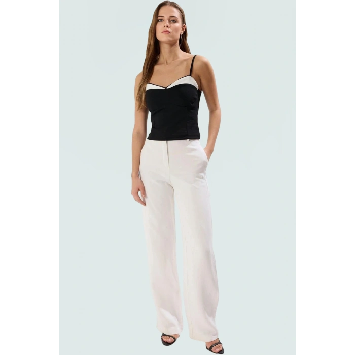 İnce Askılı Fitted Örme Bluz Yazlık Polyester Elastan Profesyonel Görünüm Konforlu Kesim