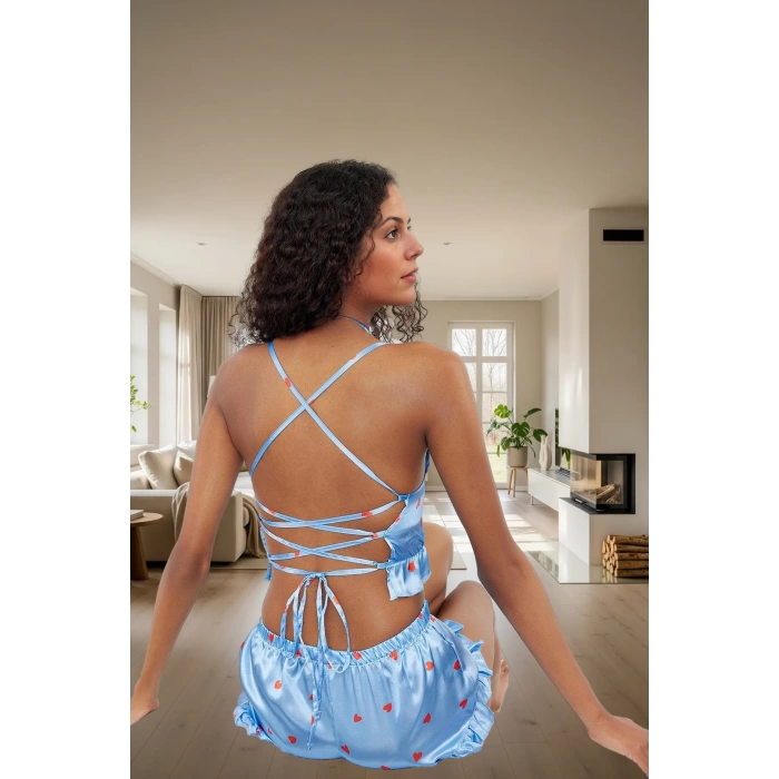 İnce Askılı Saten Pijama Takımı Boru Paça Şort Rahat ve Şık Tasarım Görünüm
