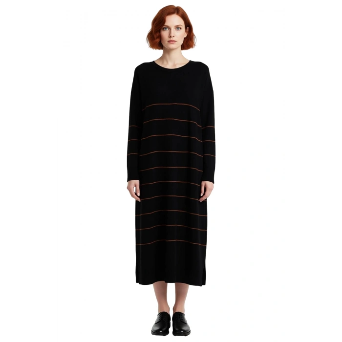 Kadın A Kesim Çizgili Bisiklet Yaka Uzun Standart Kollu Triko Elbise Kış Mevsimi İçin Şık Ve Rahat