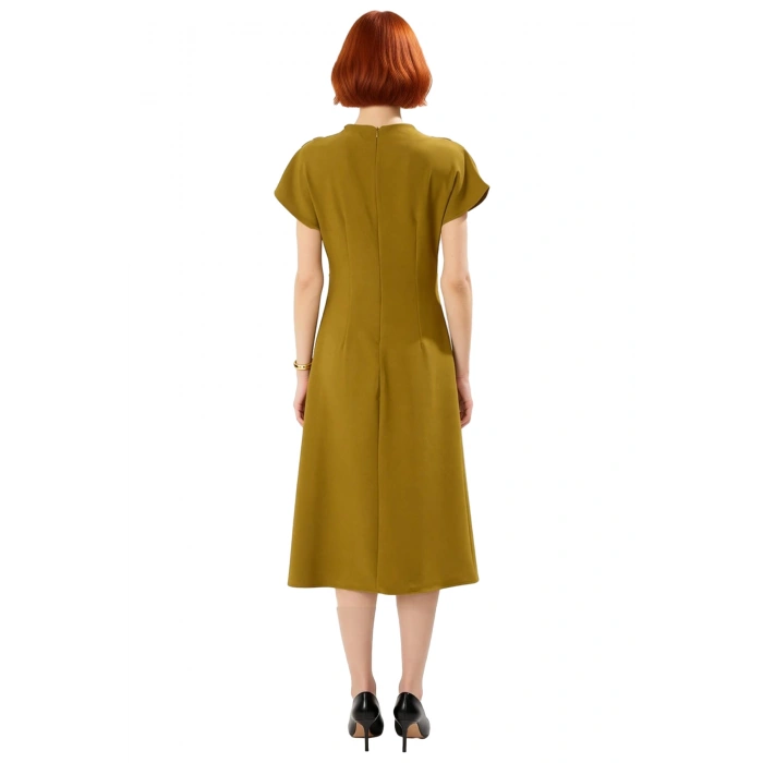 Kadın A Kesim Düşük Kısa Kol Midi Boy Düz Desen Degaje Yaka Büzgülü Dokuma Elbise Modern Şıklık