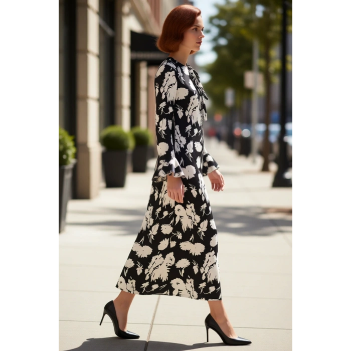 Kadın A line Maxi Boy Çiçekli Desenli Fiyonklu Bisiklet Yaka İspanyol Kol Dokuma Elbise Kaliteli