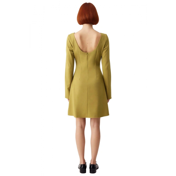 Kadın A Line Yeşil Kayık Yaka Uzun İspanyol Kollu Mini Dokuma Kışlık Elbise Şık Görünüm Sunar
