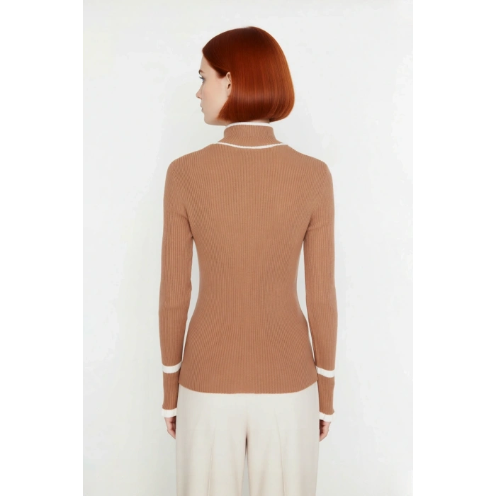 Kadın Akrilik Dokuma Dik Yaka Fitilli Triko Kazak Kış Sezonu İçin Özel Tasarım Rahat Ve Şık Görünüm