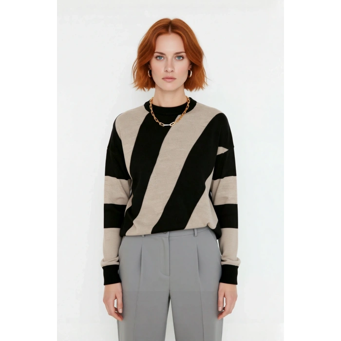 Kadın Akrilik Renk Bloklu Oversize Bisiklet Yaka Triko Kazak Soğuk Havalarda Konforlu Kaliteli