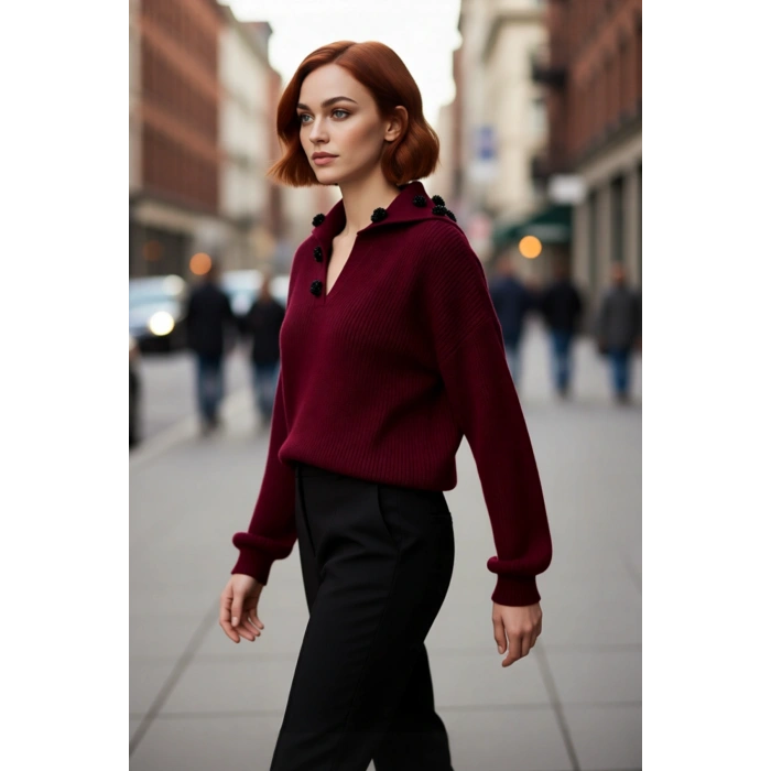 Kadın Akrilik Triko Selanik Dokuma Devrik Yaka Gül Aksesuarlı Uzun Kollu Rahat Kışlık Kazak