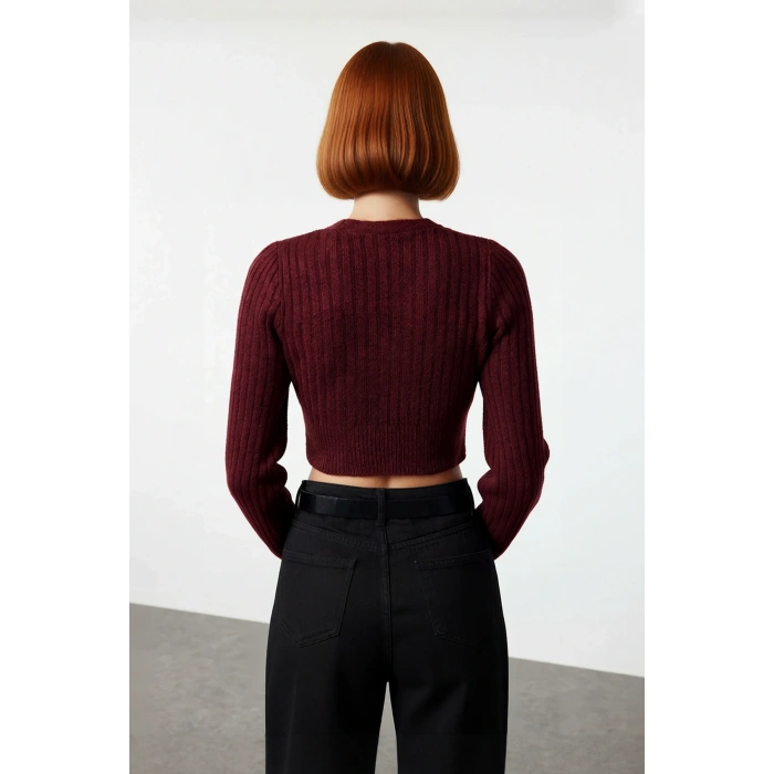 Kadın Antrasit Crop Boy Fitted Kruvaze Triko Kazak Günlük Şıklık ve Konforu Kış Sezonuna Taşır