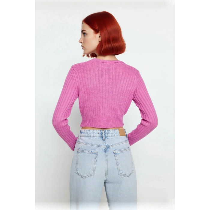 Kadın Antrasit Crop Boy Fitted Kruvaze Triko Kazak Günlük Şıklık ve Konforu Kış Sezonuna Taşır