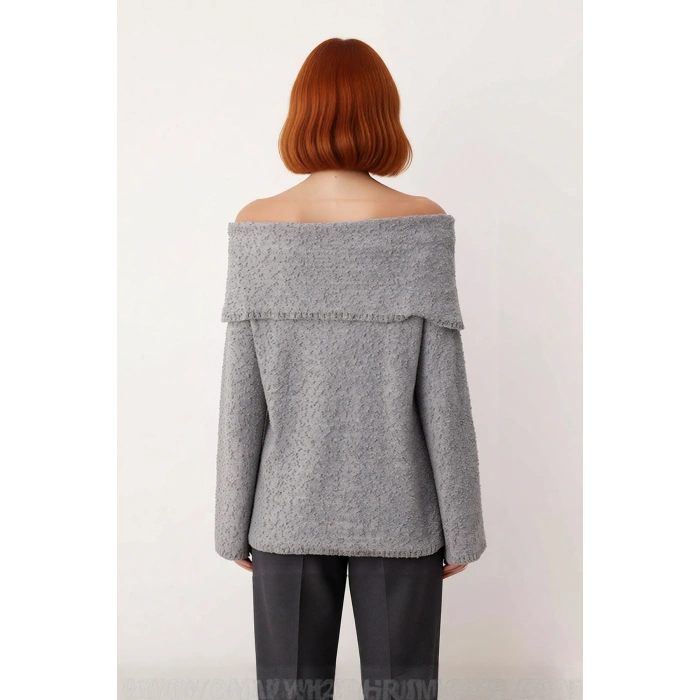 Kadın Antrasit Dokulu Regular Kalıp Carmen Yaka Triko Kazak Kışlık Standart Kol Rahat Giyim