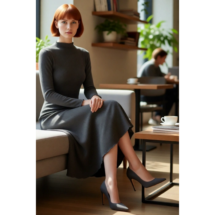 Kadın Asimetrik Kesimli Dik Yaka Uzun Kollu Bürümcük Maxi Elbise Kış Sezonu İçin Şık Ve Rahat