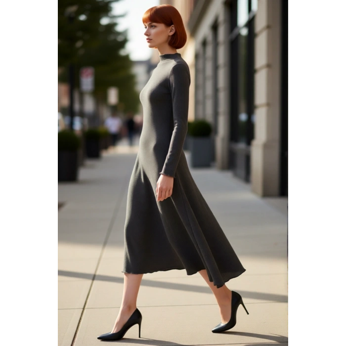 Kadın Asimetrik Kesimli Dik Yaka Uzun Kollu Bürümcük Maxi Elbise Kış Sezonu İçin Şık Ve Rahat