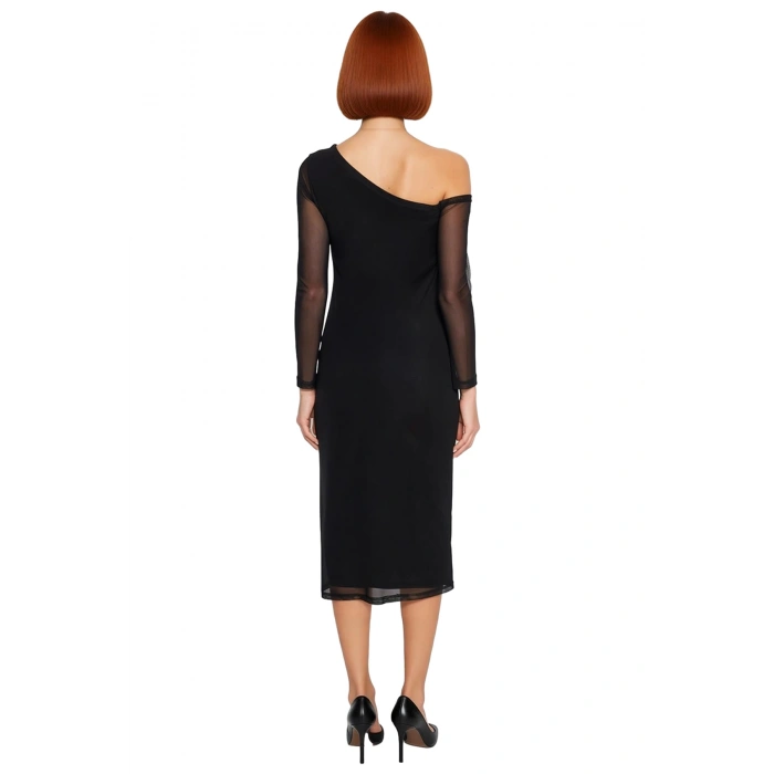 Kadın Asimetrik Yaka Siyah Midi Boy Örme Bodycon Elbise Astarlı Düz Desen Uzun Tül Kol Kış Geceleri