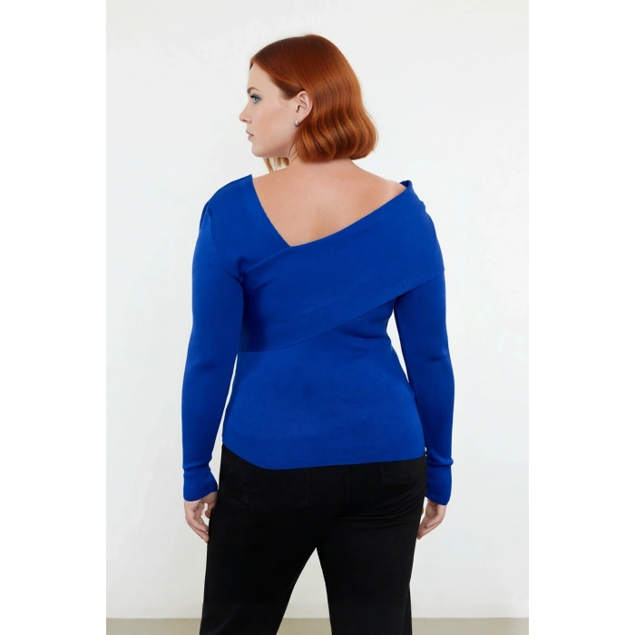 Kadın Asimetrik Yaka Uzun Kollu Modern Triko Kazak Şık Gündüz Gece Kombinleri İçin Konforlu ve Zarif