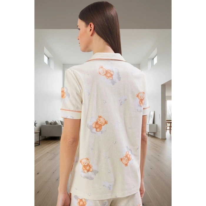 Kadın Ayıcık Desenli Pamuklu Rahat Pijama Takımı Yaz Mevsimi İçin Seçkin Malzeme Şık Görünüm