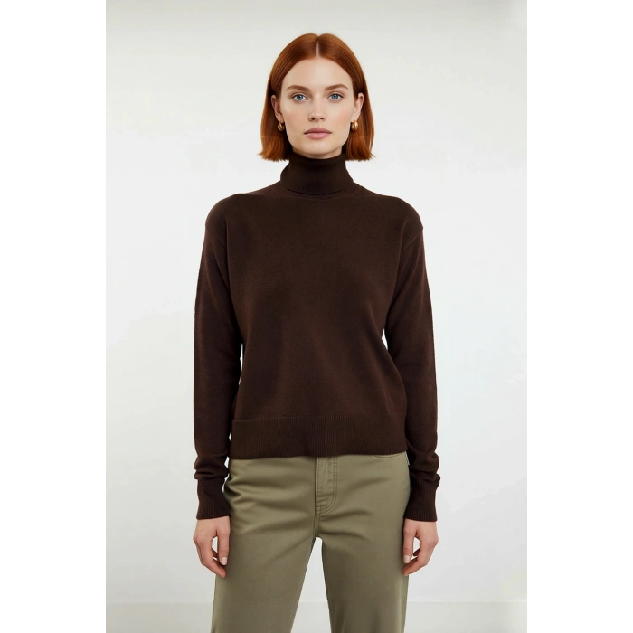 Kadın Balıkçı Yaka Regular Kalıp Yünlü Triko Kazak Kış Sezonu İçin Şık Ve Konforlu Seçim Kaliteli