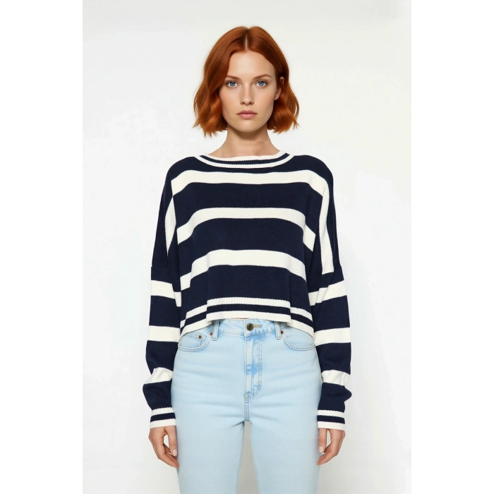 Kadın Basic Çizgili Oversize Triko Crop Kazak Düşük Kol Rahat Kesim Şık Görünüm Kaliteli