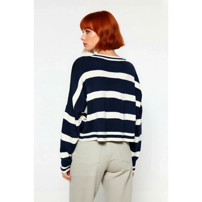 Kadın Basic Çizgili Oversize Triko Crop Kazak Düşük Kol Rahat Kesim Şık Görünüm Kaliteli