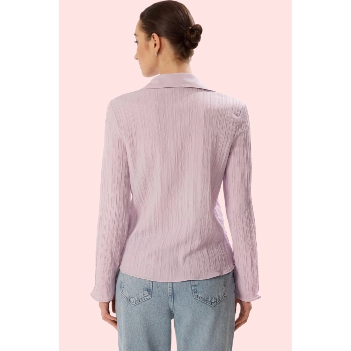 Kadın Basic Fitted Gömlek Renk Uzun Kollu Önden Bağlama Detayı ile Şık Yaz Aylarının Vazgeçilmezi