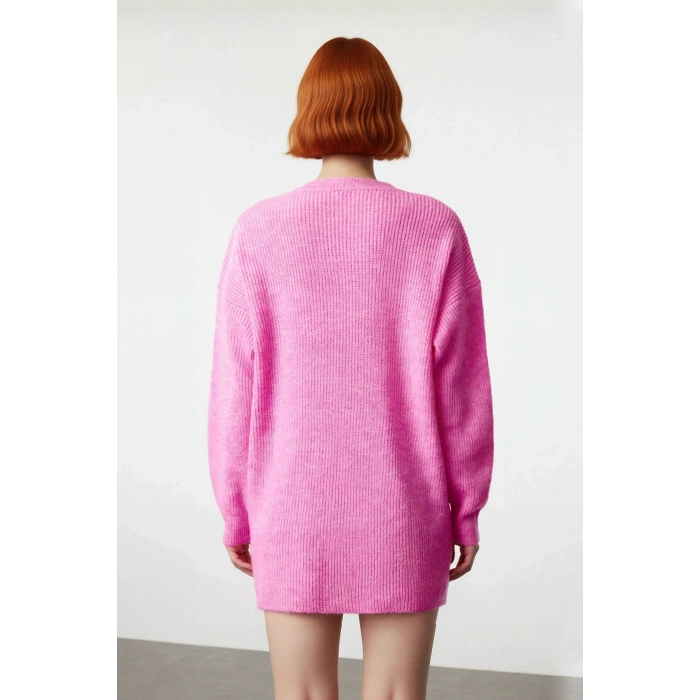 Kadın Basic Koleksiyon Ekru Triko Kazak Rahat Kesim Bisiklet Yaka Asimetrik Büzgülü Tasarım