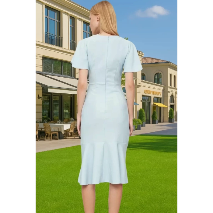 Kadın Basic Koleksiyon Midi Elbise Finike Kumaş Özel Tasarım Rahat Ve Şık Modern Stil Seçkin Malzeme