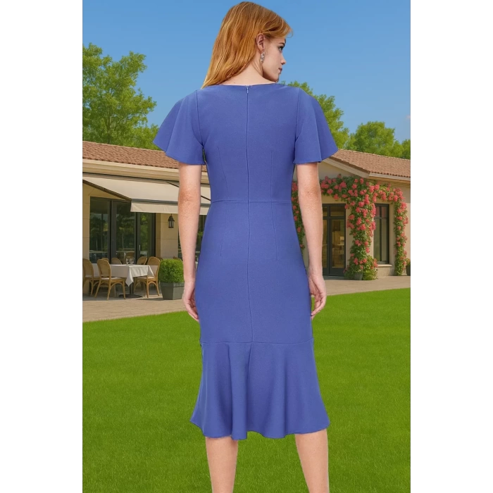 Kadın Basic Koleksiyon Midi Elbise Finike Kumaş Özel Tasarım Rahat Ve Şık Modern Stil Seçkin Malzeme