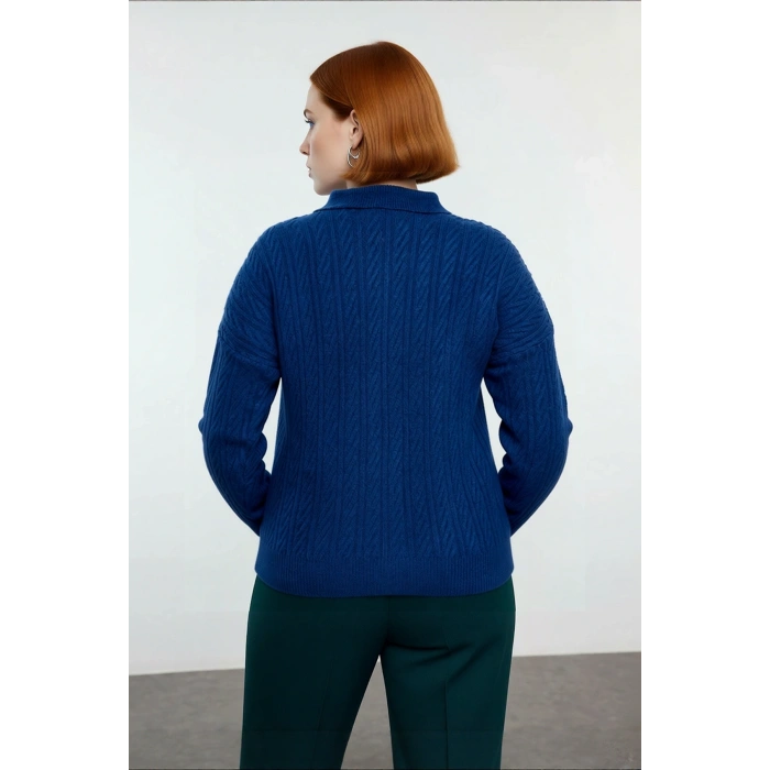 Kadın Basic Mavi Polo Yaka Saç Örgü Detaylı Kalın Triko Kazak Soğuk Havalarda Sıcak Tutar Kaliteli