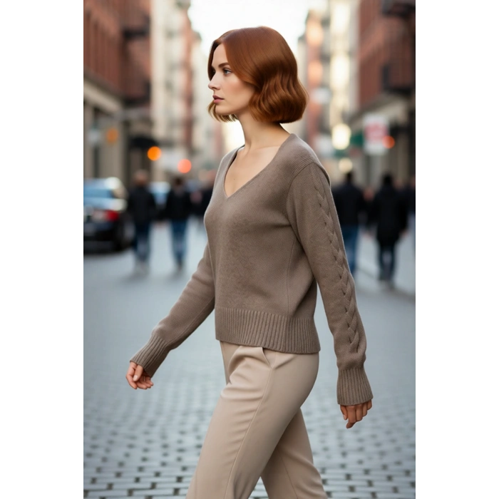 Kadın Basic Siluet Ajurlu Uzun Kollu V Yaka Triko Kazak Casual Ve Fashion Forward Görünümler Sunar.