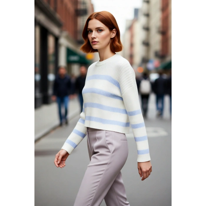 Kadın Basic Siluet Gri Çizgili Akrilik Materyal Crop Triko Kazak Uzun Kollu Günlük Şık Kaliteli