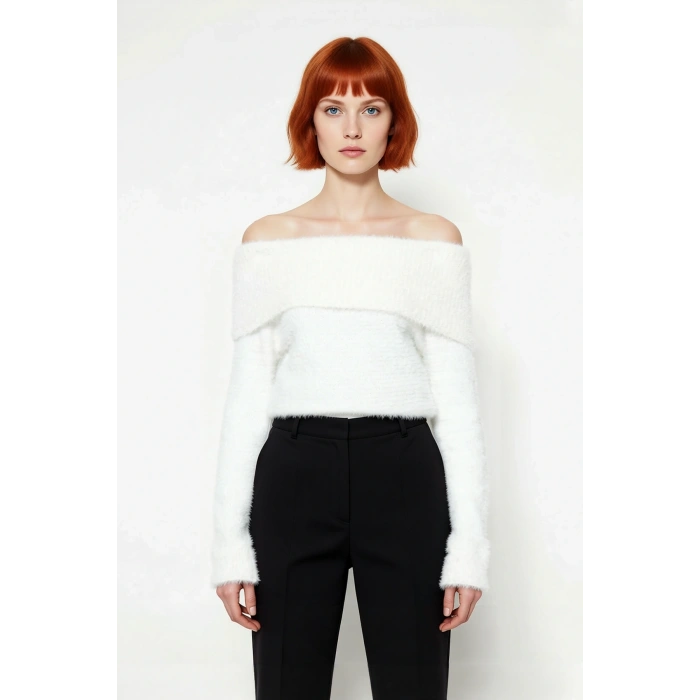 Kadın Basic Siluet Uzun Kollu Carmen Yaka Ekru Regular Kalıp Crop Triko Kazak Kış Gündüz Gece