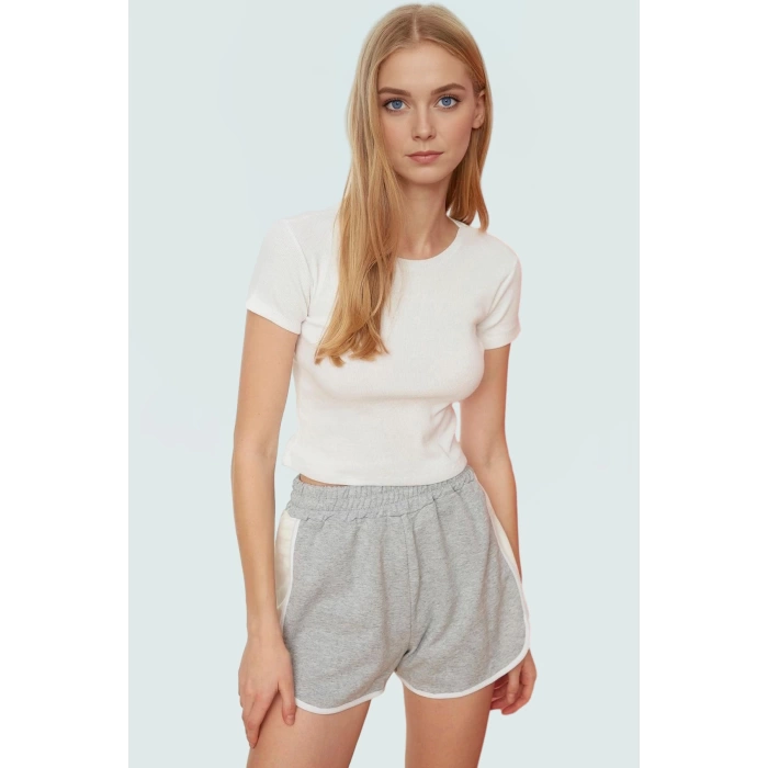 Kadın Bisiklet Yaka Crop Bluz Örme Kumaş Rahat Yazlık Özenle Seçilmiş Modern Stil Seçkin Malzeme