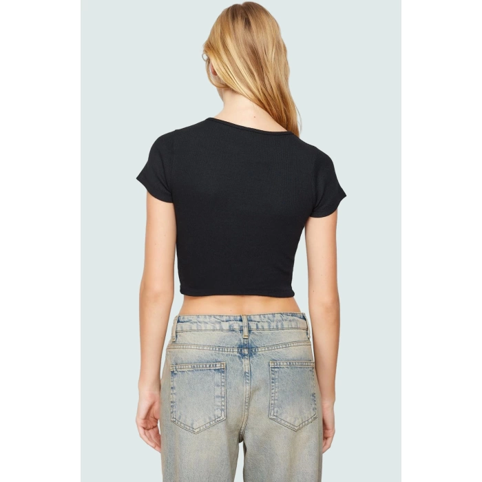 Kadın Bisiklet Yaka Crop Bluz Örme Kumaş Rahat Yazlık Özenle Seçilmiş Modern Stil Seçkin Malzeme