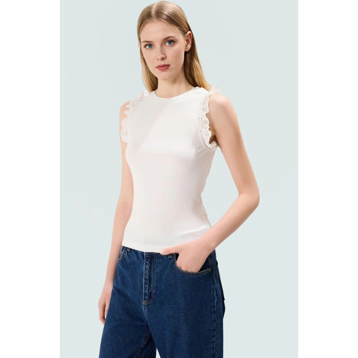 Kadın Bisiklet Yaka Fitted Örme Bluz Regular Boy Günlük Kullanım İçin Seçkin Malzeme